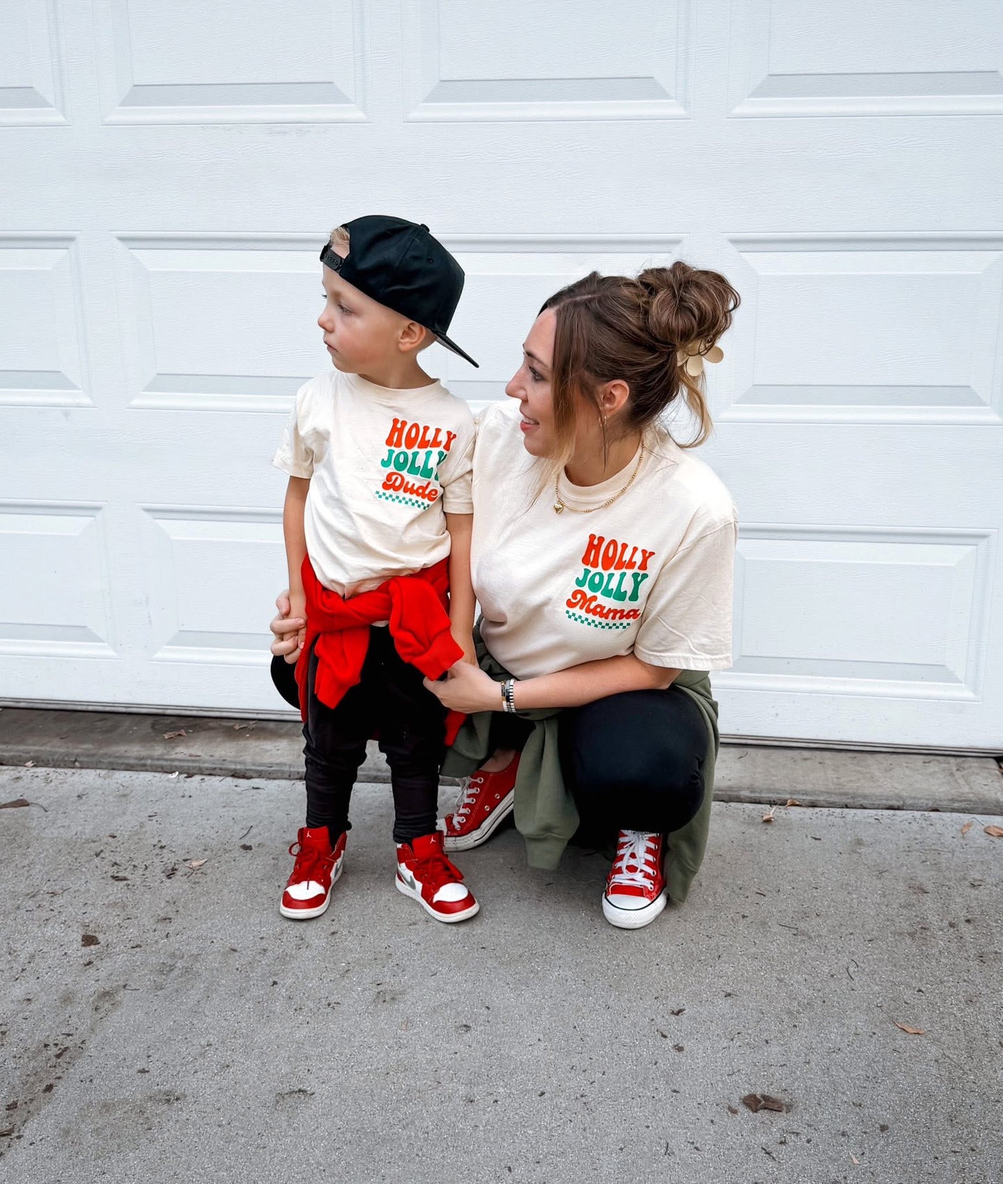 HOLLY JOLLY MAMA TEE